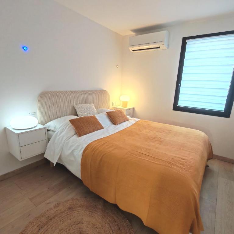 Oasis de Détente à proximité des Plages de Sanary et Bandol - Apartment mit 3 Schlafzimmern - 5
