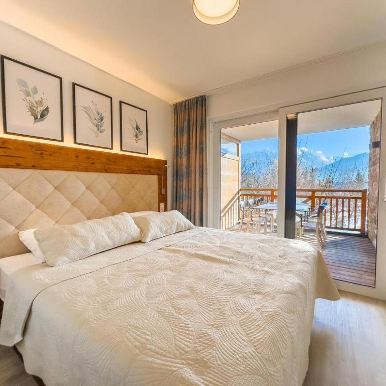 Schönblick Residence Apartments - 600m air line to AREIT gondel station - Apartment with View and Balcony - Annex Building - 7