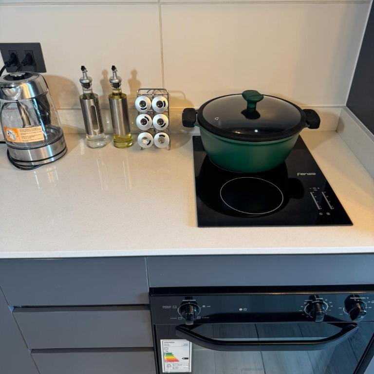 Depto moderno cerca del Estadio Nacional con Check in digital y Parking - Two-Bedroom Apartment - 25