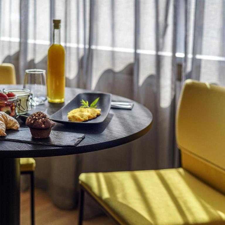 Pullman Santiago El Bosque - Suite Executive - 3
