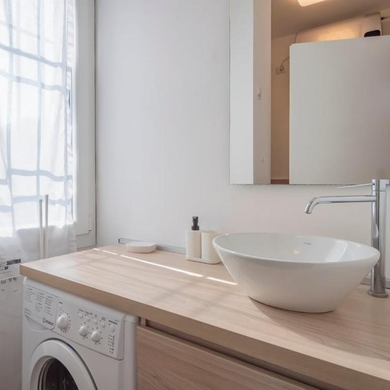 Xenia Milan - Studio apartment in Viale Romolo 5 - Appartamento con 1 Camera da Letto - 11