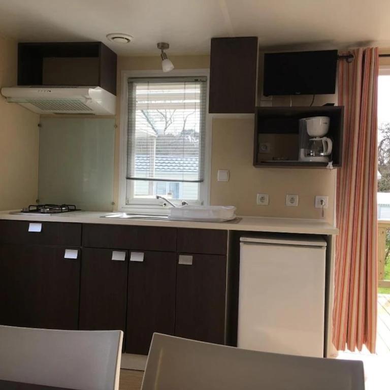 Camping 3 étoiles - Piscine - ccbgbgg - Mobile Home - 7