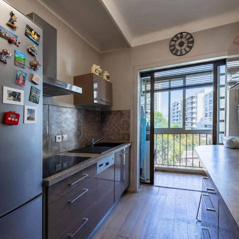 Appartement calme avec balcon, proche mer & métro - Appartement 2 Chambres - 3