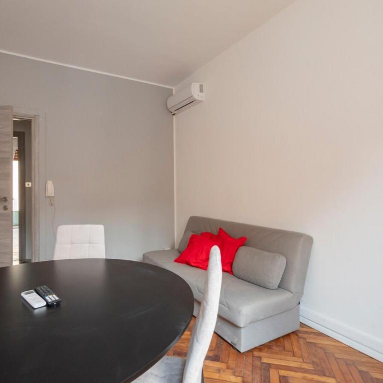 Xenia - 2 rooms apt in Via Privata Sacconi 5 A - Appartamento con 1 Camera da Letto - 5