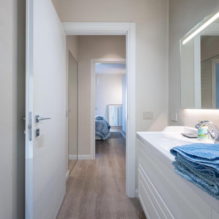 GuestHost - Parma Modern Apartment Balcony! - Appartamento con 1 Camera da Letto - 26