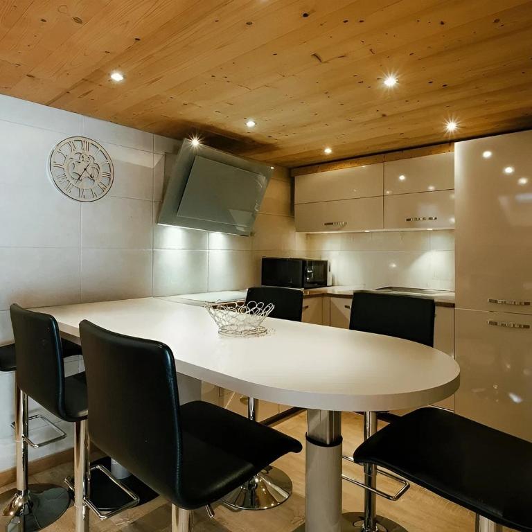 Appartement 3*, proche pistes, cosy, WIFI, parking - FR-1-304-222 - Appartamento (5 Adulti) - 9