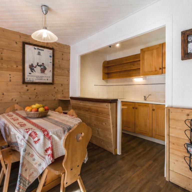 Appartement 2** pour 6, Sud, proche pistes et commerces - FR-1-304-82 - Apartamento (6 adultos) - 8