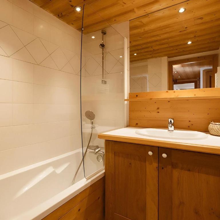 Appartement 3* avec Wifi - 3 Chambres pour 6 personnes à La Clusaz - FR-1-304-289 - Appartement - 13