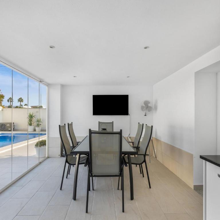 Casa Karlsen - Villa con piscina privada - 12