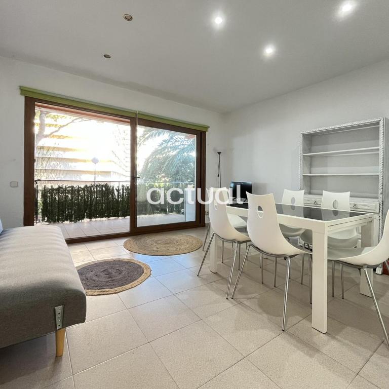 Cavall Bernat 10 - Apartamento de 2 dormitorios con balcón y vistas al mar - 1