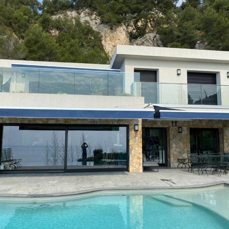 Maison Bleu - Villa - Vue sur Mer - 3
