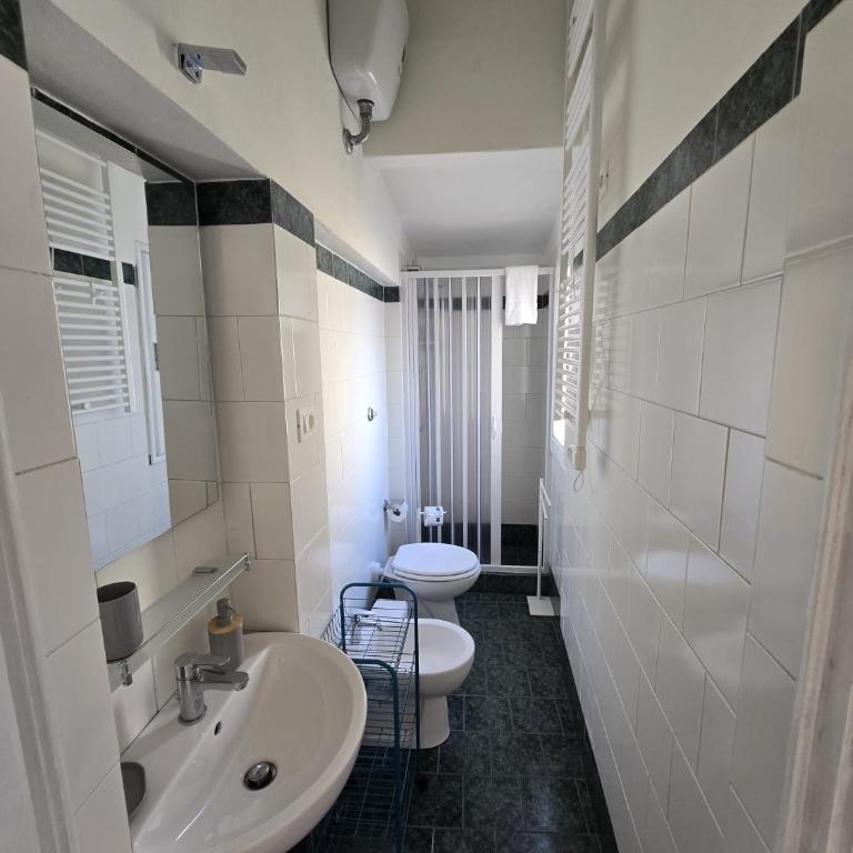 Casa Per Ferie DEGLI ANGIOLINI - Twin Room with Private Bathroom - 6