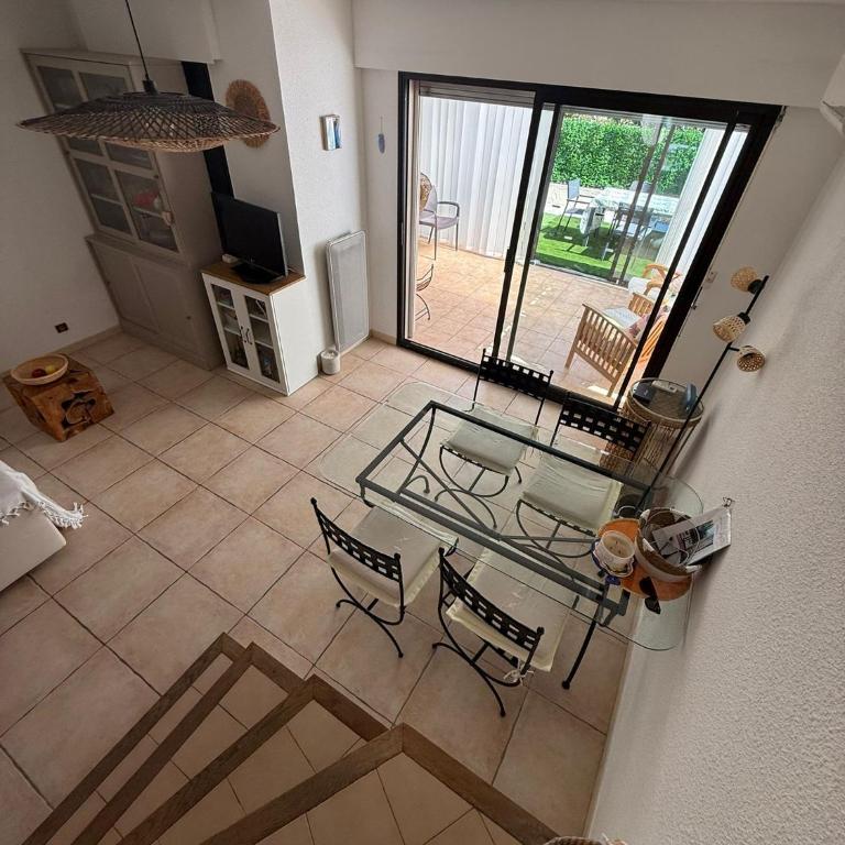 Maison ToutRepos Bandol - Maison 3 Chambres - 17