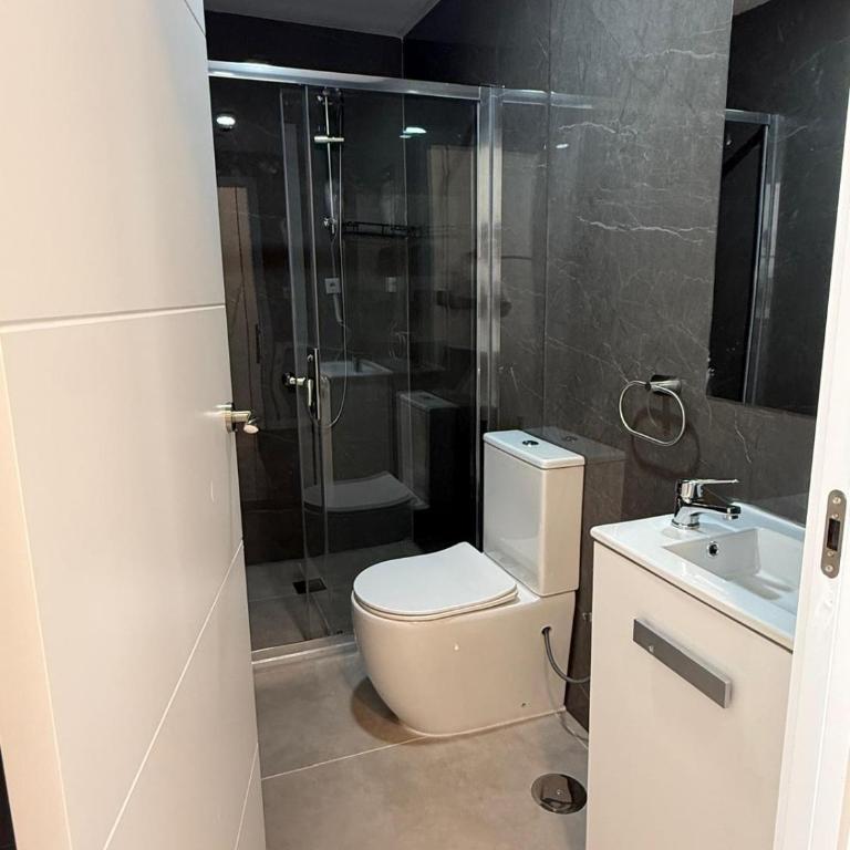 Multi Hostal BM 71 - Habitación Deluxe - 4