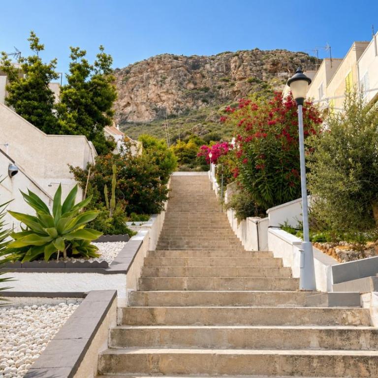 Get away from it all with a view in Santa Pola del Este - Two-Bedroom House - 34