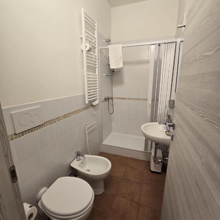 Casa Per Ferie DEGLI ANGIOLINI - Single Room with Private Bathroom - 1