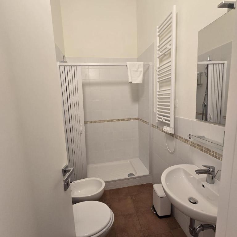 Casa Per Ferie DEGLI ANGIOLINI - Single Room with Private Bathroom - 1
