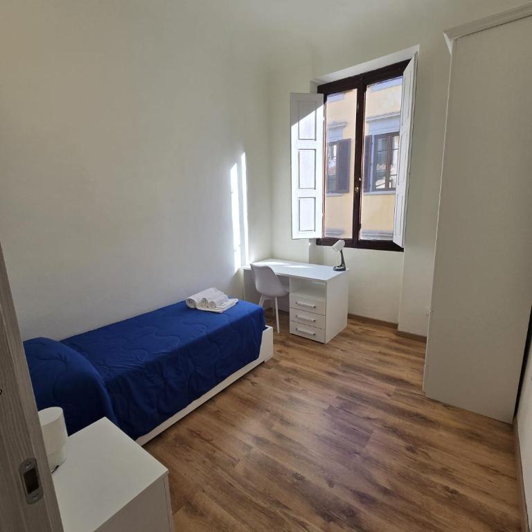 Casa Per Ferie DEGLI ANGIOLINI - Family Room with Private Bathroom - 1