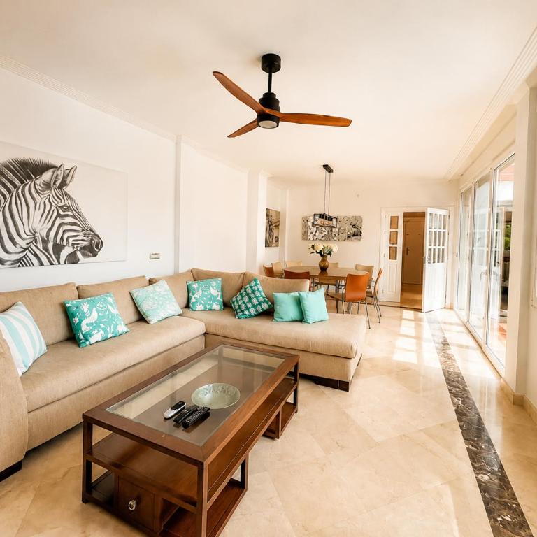 Gran villa con piscina cerca de Puerto Banús by Marbella Vacances - Villa - 6