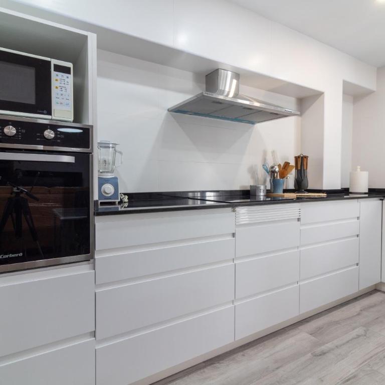 Global Vacacional, Apartamento reformado en el corazon del Puerto de Sagunto - Apartamento de 3 dormitorios - 3