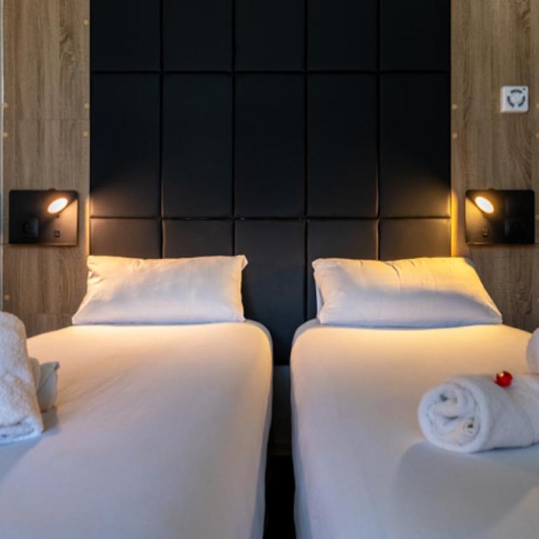 Hôtel Le Cyrano Bergerac - Chambre Double Standard - 2