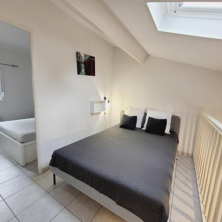 Villa pour 6 - Piscine commune - WIFI - Climatisation - Villa 3 Chambres - 22
