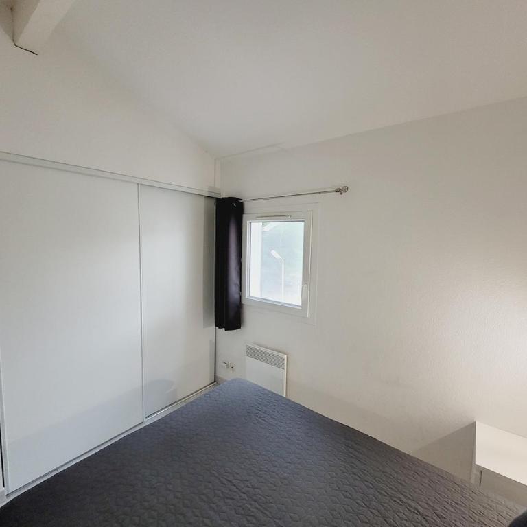 Villa pour 6 - Piscine commune - WIFI - Climatisation - Villa 3 Chambres - 31
