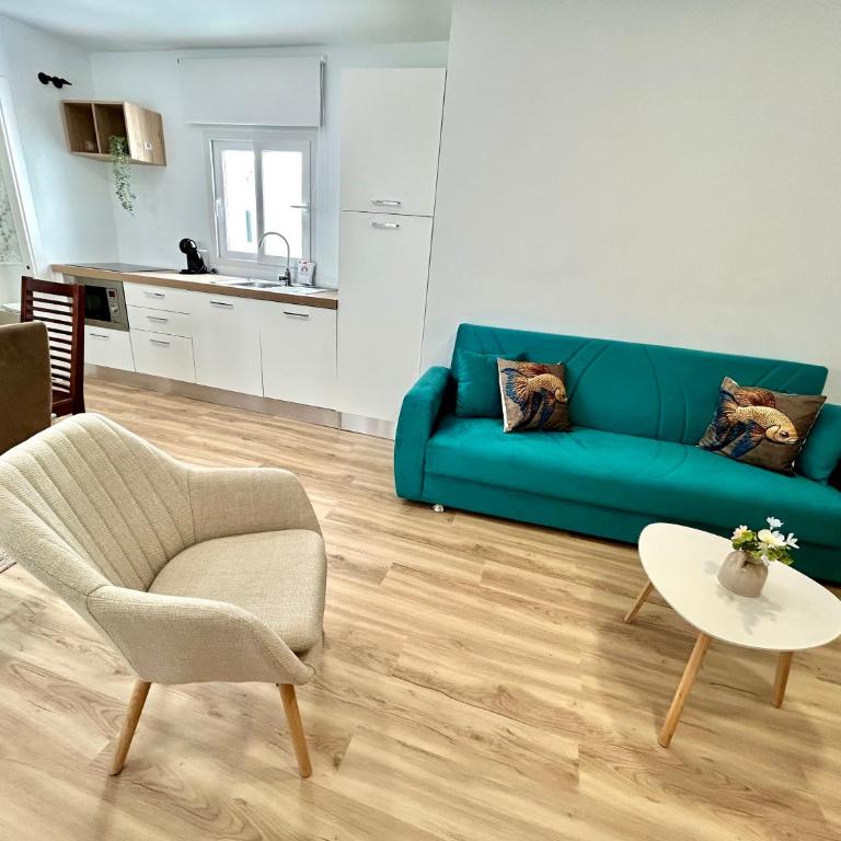 GATU Apartartamentos Latitud Puerto Centro - Standard Triple Studio - 1