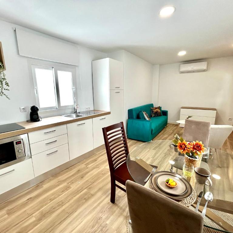 GATU Apartartamentos Latitud Puerto Centro - Standard Triple Studio - 2