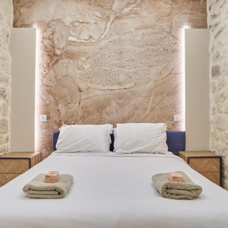 Rent a Room - Residence Meslay - Appartement 3 Chambres - 1