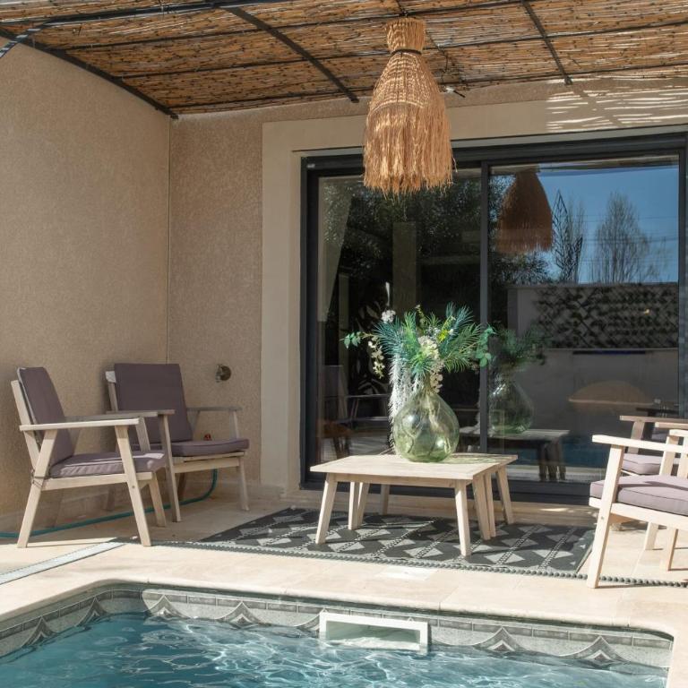 Maison Alba Elegant Home with pool - Casa - 3