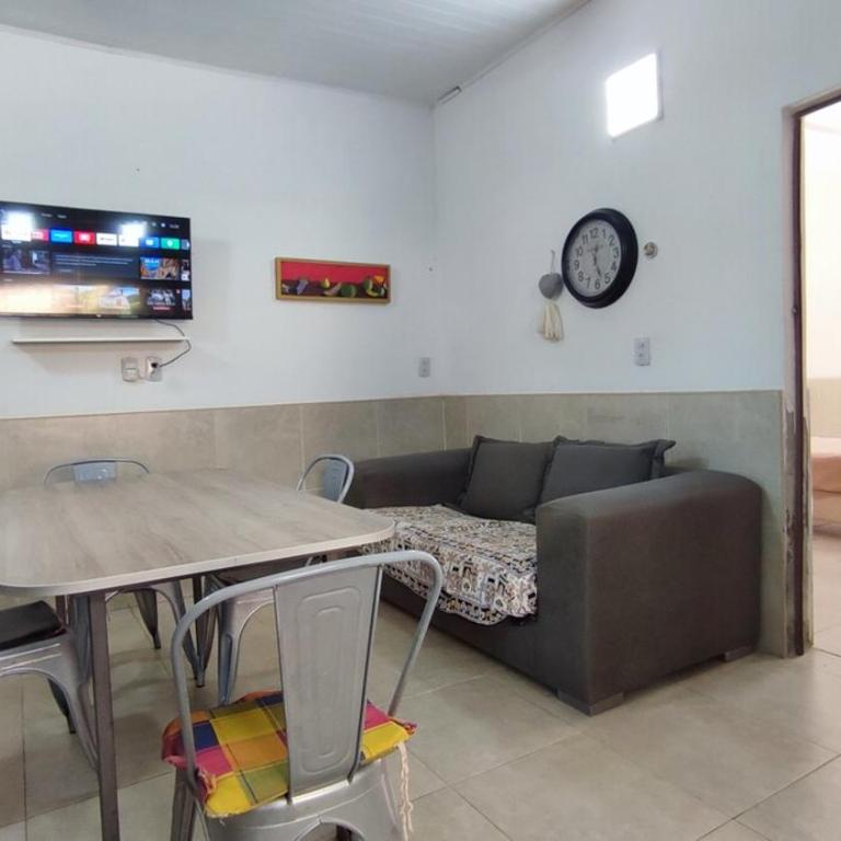 Casa grande con 3hab a 5 minutos del estadio y nodo tecnologico - Three-Bedroom House - 14