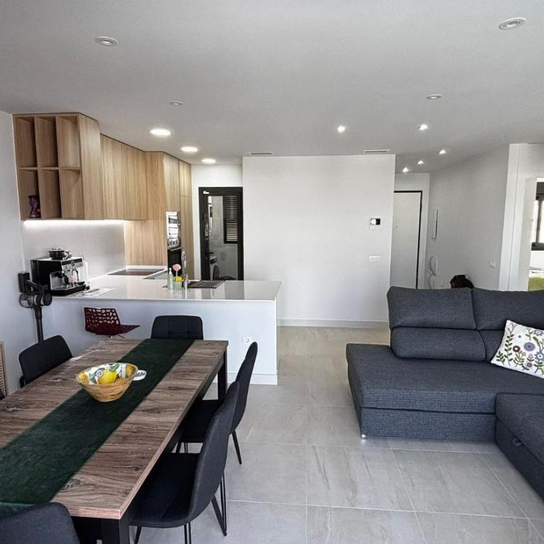 Apartamento BR2 Los Balcones Torrevieja - Apartment with Pool View - 8
