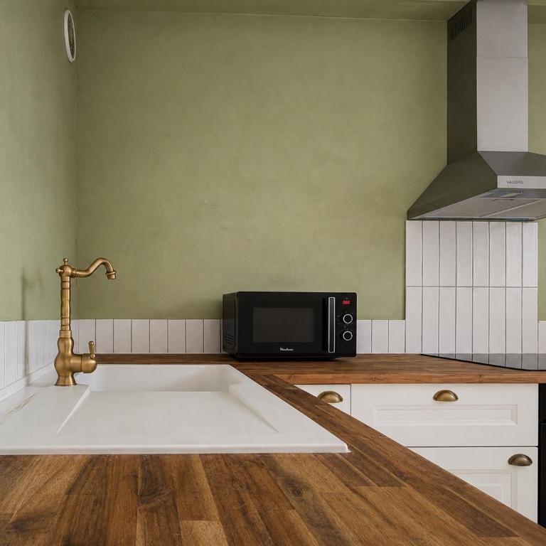 Appartement lumineux avec balcon et parking gratuit - Appartement 1 Chambre - 17