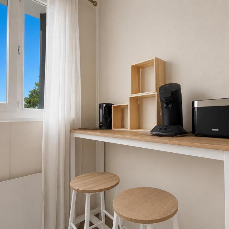 Appartement lumineux avec balcon et parking gratuit - Appartement 1 Chambre - 16