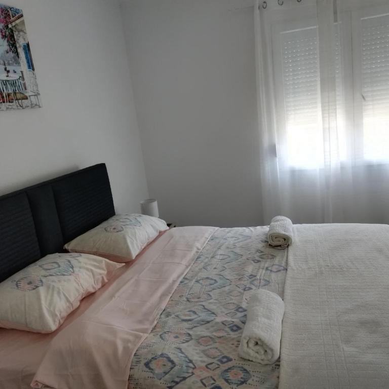 Apartment White Rose - One-Bedroom Apartment - 4