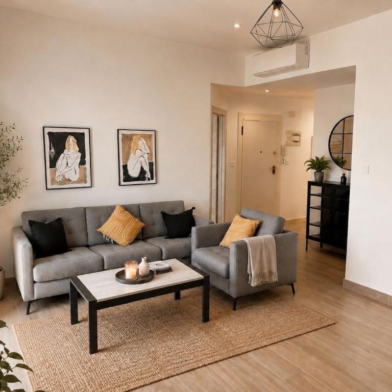 Plaza Nueva Flat 3 By la Gobernanta - One-Bedroom Apartment - 1