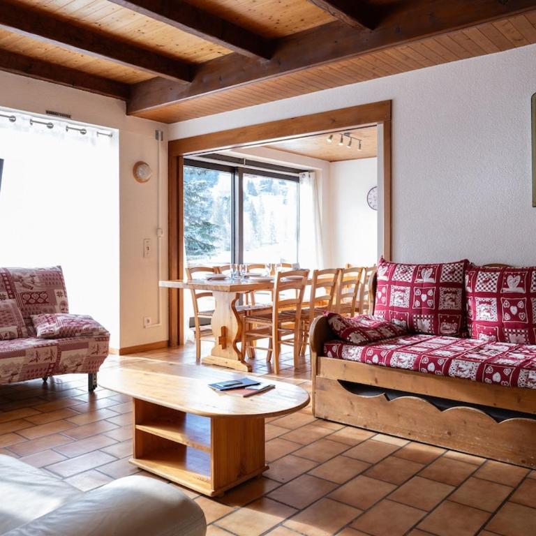 11 Appartements LE CHALET DU PLESSIS de 2 à 10 personnes au cœur du village - Appartement 4 Chambres - 8