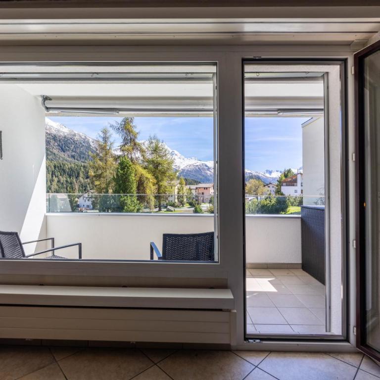 Alpenblick-Apartment mit Pool & Sauna - Apartment mit 2 Schlafzimmern - 15
