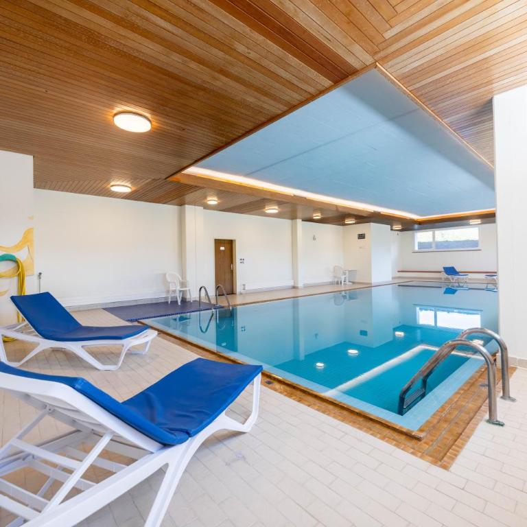 Alpenblick-Apartment mit Pool & Sauna - Apartment mit 2 Schlafzimmern - 24