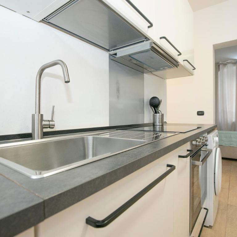 H2ome Lagaccio Stazione Principe, 4 camere 2 bagni, AC - Apartment - 82