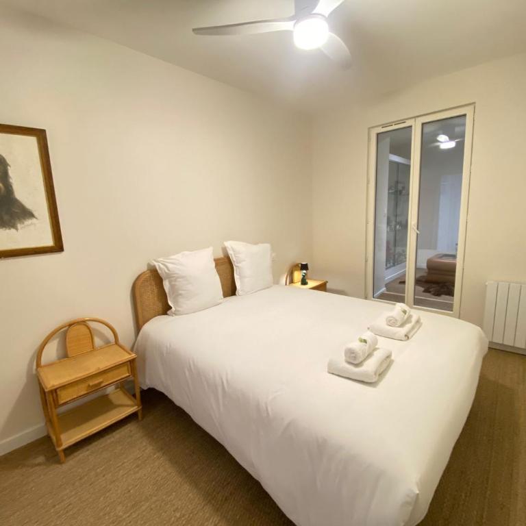 Les Chiens - Atypique T3 en Centre ville, Wifi - Apartamento de 2 dormitorios - 12