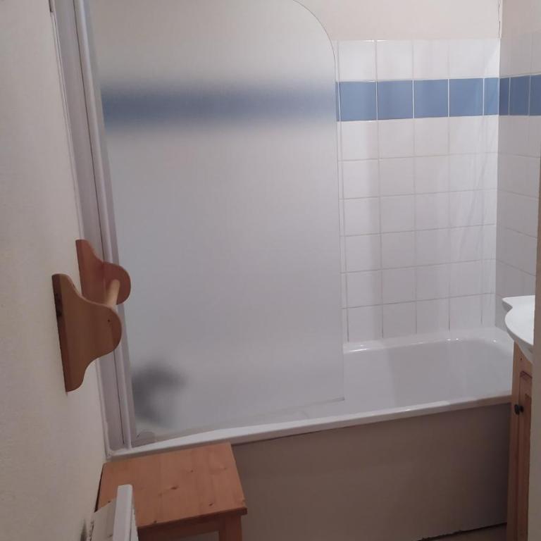 Studio plein sud aux pieds des pistes - Appartement 2 Chambres - 7