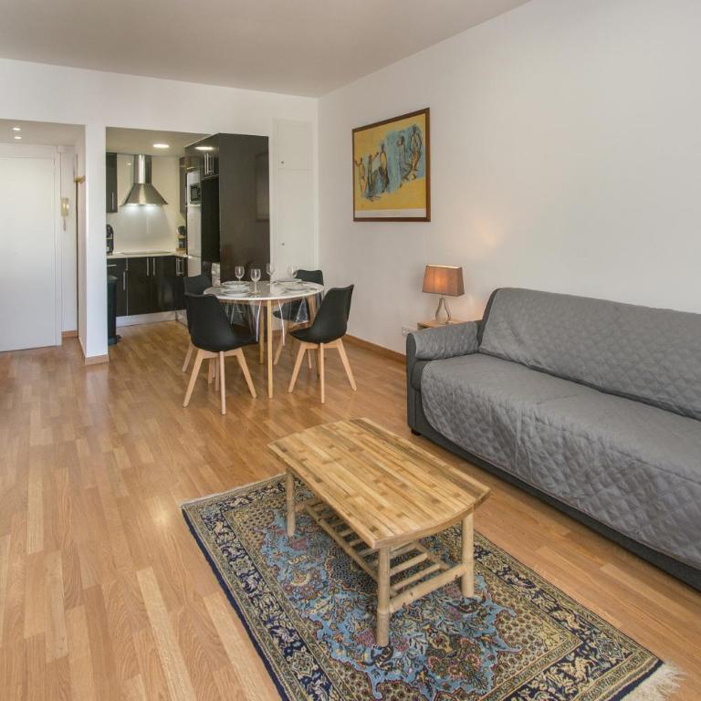 WELCS APARTAMENTO 372 EMP en el centro - Apartment - 2