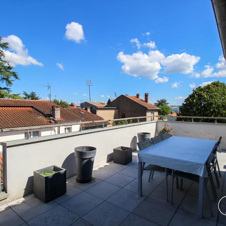 Urban Jungle Appart Terrasse Clim Parking - Appartement 3 Chambres - 7