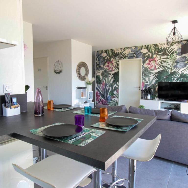 Urban Jungle Appart Terrasse Clim Parking - Appartement 3 Chambres - 13