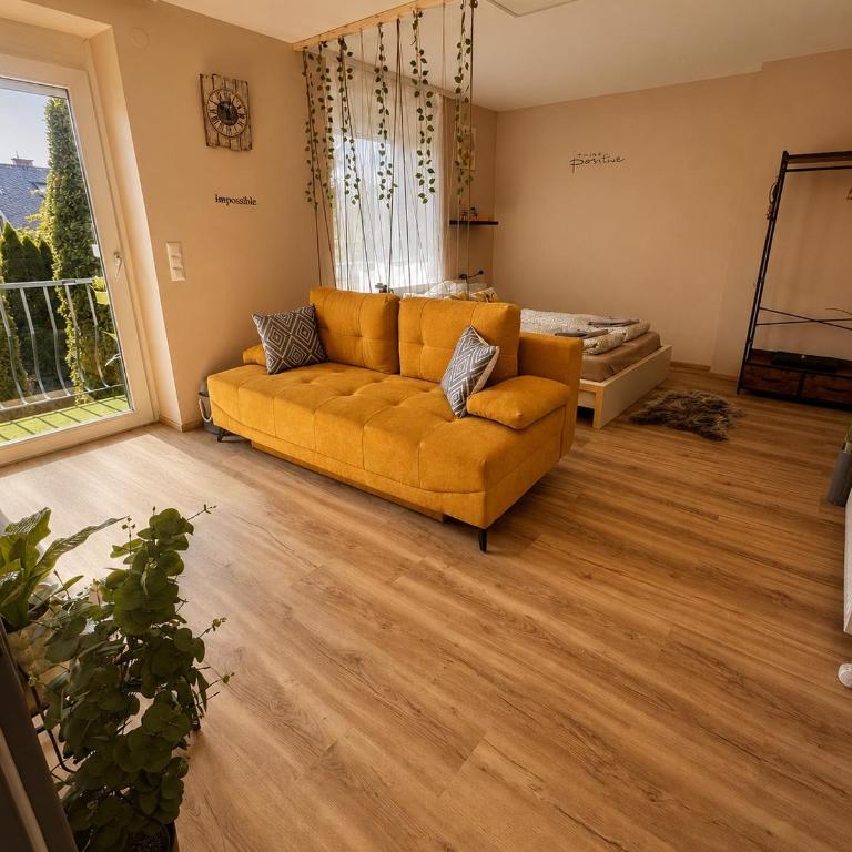 Smile Home - Apartment mit 1 Schlafzimmer und Balkon - 1