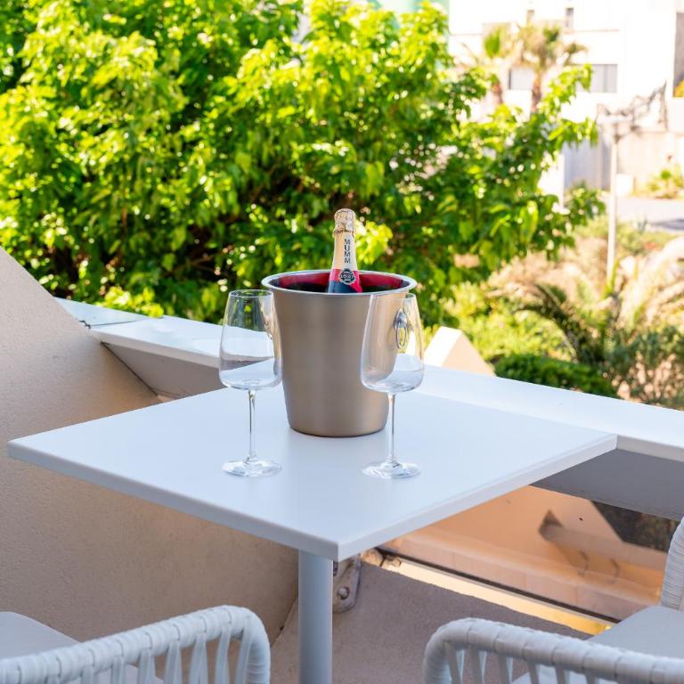 Mango Héliopolis - Plage - Terrace - climatisation - Parking - Village Naturiste - One-Bedroom Apartment - 32