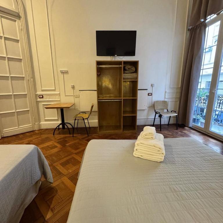 Hotel Frossard - Habitación Cuádruple con balcón - 5