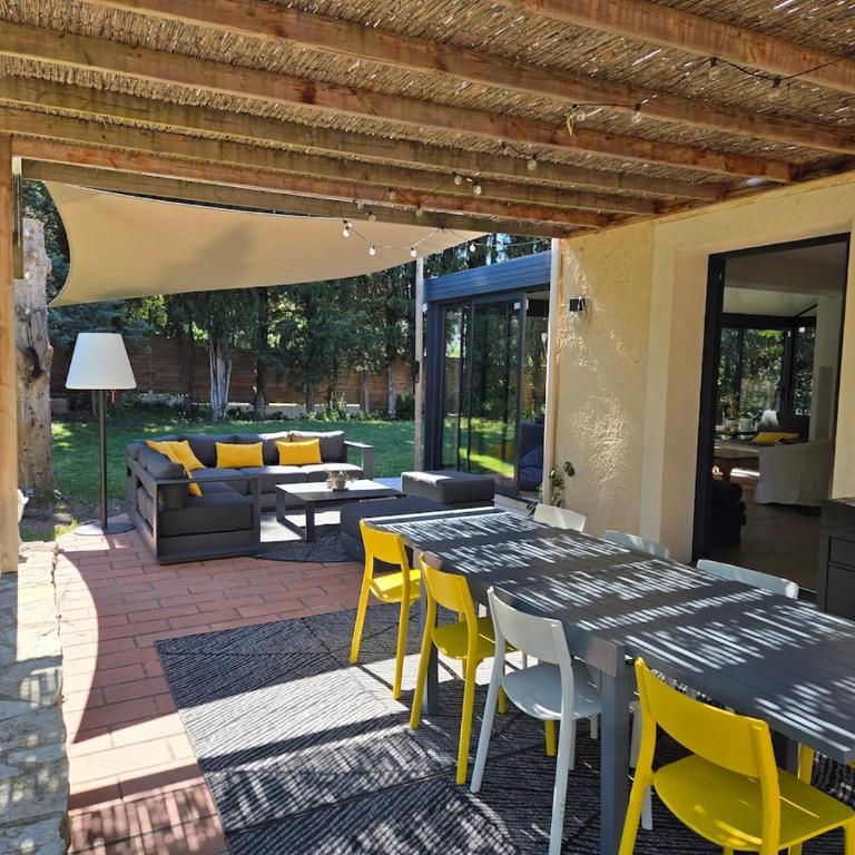 Quiet family villa Pool and Garden in Aix - Villa - 21